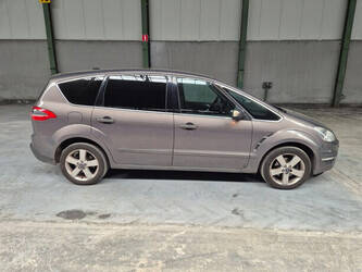 2012-ford-s-max-1491357-49239457