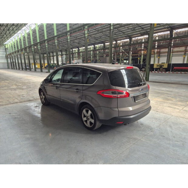 2012 Ford S-MAX-49239461