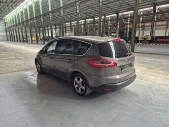 2012-ford-s-max-1491357-49239461
