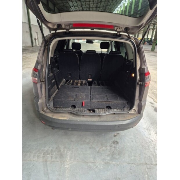 2012 Ford S-MAX-49239467