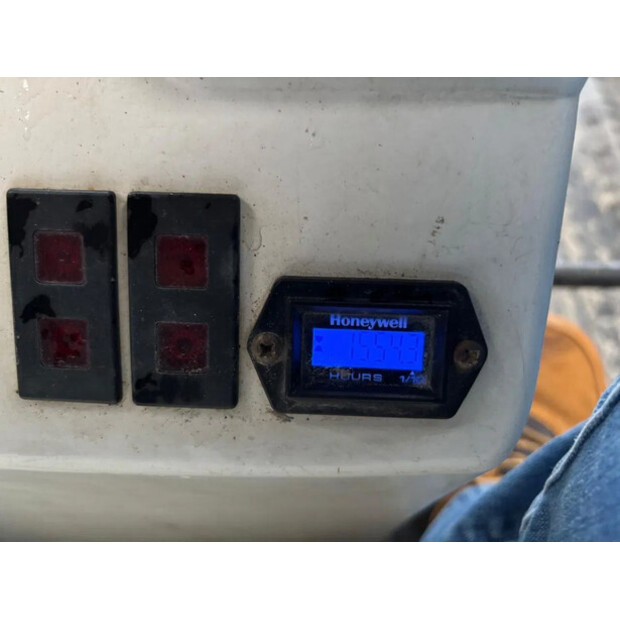 2020 BOBCAT E10Z-49239516
