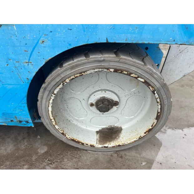 2006 جيني GS-2032-49239645