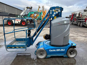 2013-genie-gr26j-49239666