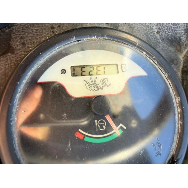 2013 جاينت D204SW-49239695