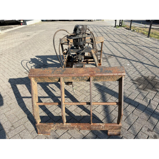 2016 BAKKER OTHERS-49239740