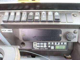 2017-takeuchi-tb230-1489459-49240024