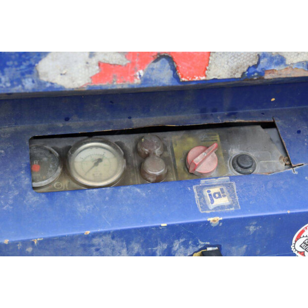 2009 أطلس كوبكو XAS47-49240291