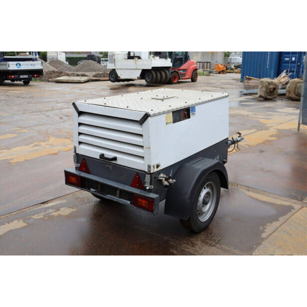 2002 أطلس كوبكو XAS36YD 74CFM-49240302