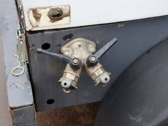 2002-atlas-copco-xas36yd-74cfm-49240310