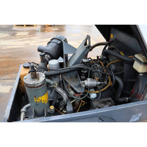 2002 أطلس كوبكو XAS36YD 74CFM-49240315