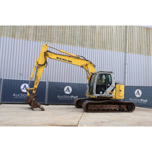 2008 New Holland Kobelco E135BSR-2-49240597