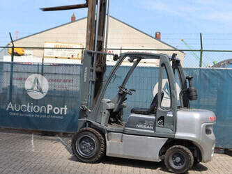 nissan-30-1489501-49241341