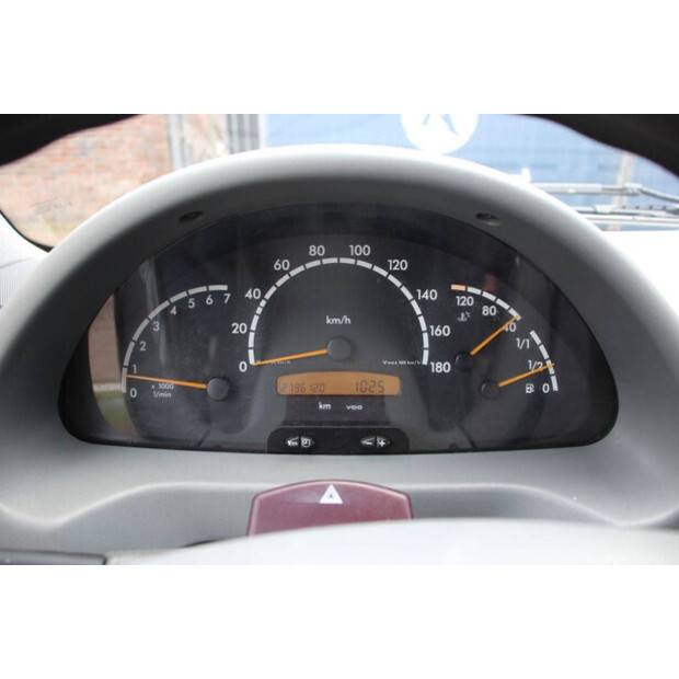 2003 Mercedes-Benz 904.6-49241527