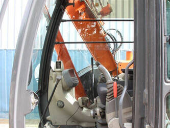 2010-hitachi-zx85us-3-1489528-49242053