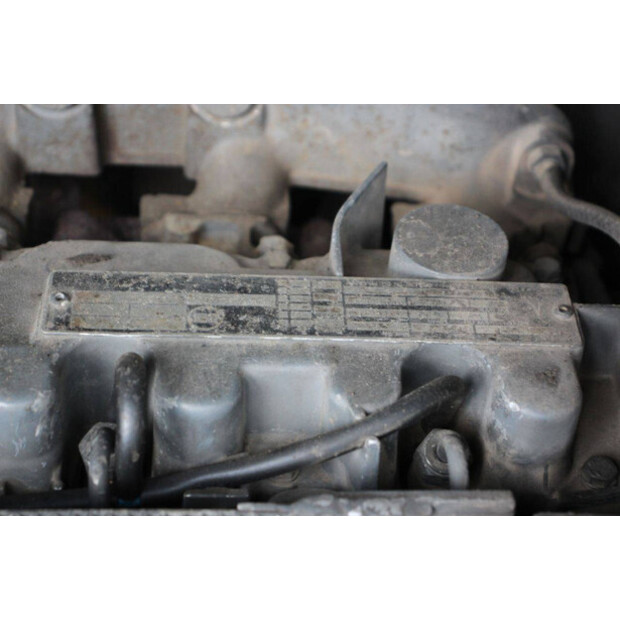 2001 Ahlmann AZ85-49242130