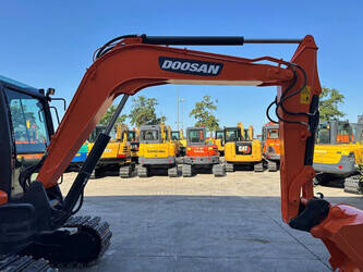 2018-doosan-dx55-9c-1489535-49242292