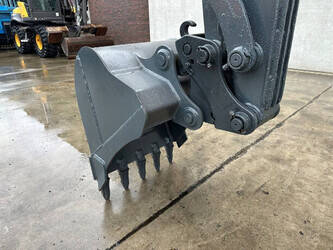 2012-volvo-ec60c-1489536-49242327