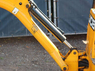 2018-jcb-8008-ct-1491380-49242674
