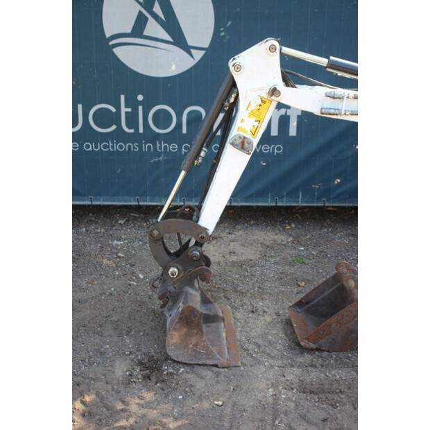2019 BOBCAT E10Z-49242708