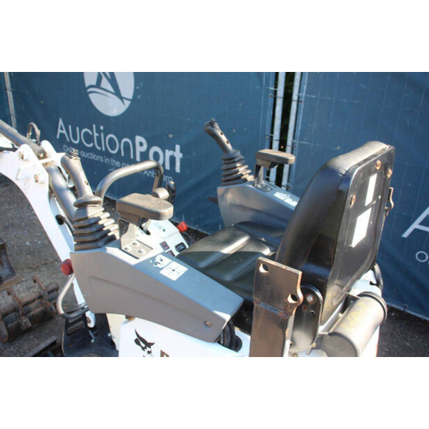 2019 BOBCAT E10Z-49242725
