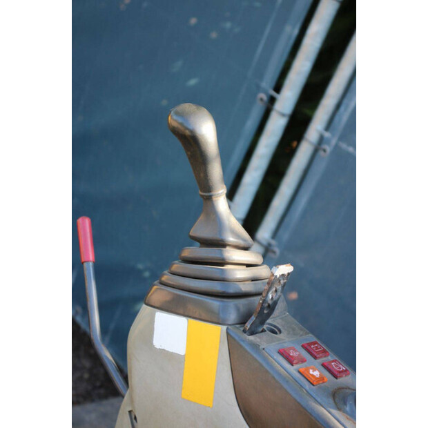 2013 YANMAR E10SR-49242763