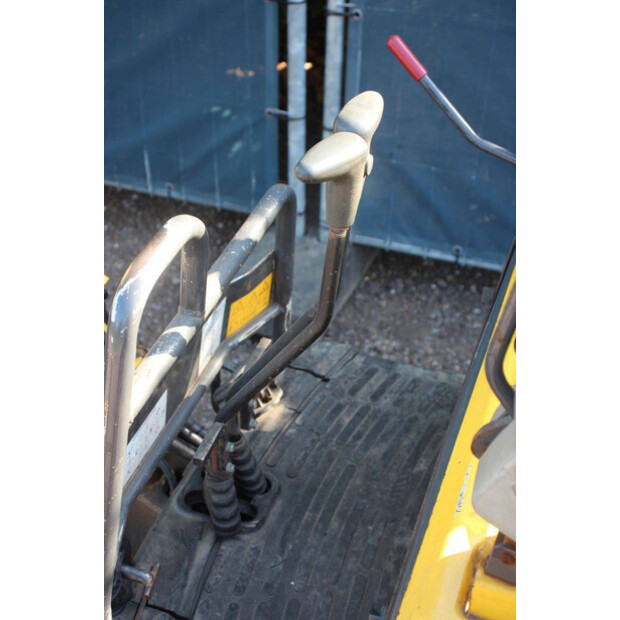 2013 YANMAR E10SR-49242766
