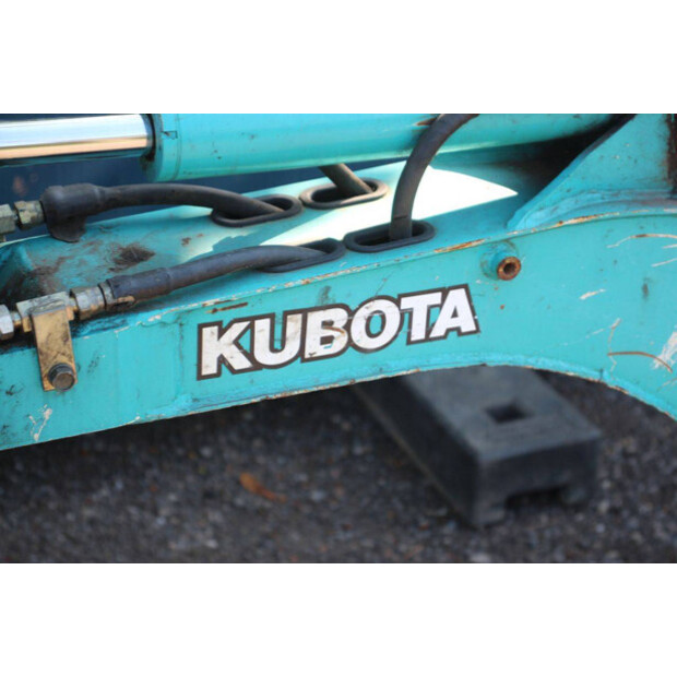 2000 KUBOTA K-008-49242799