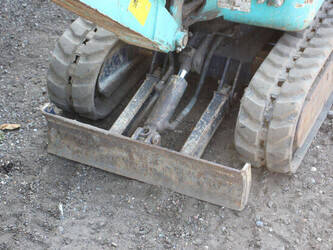 2000-kubota-k-008-49242800