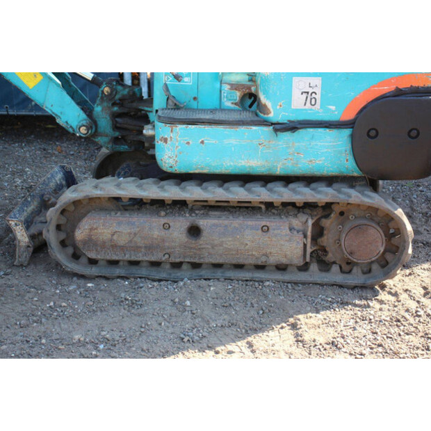 2000 KUBOTA K-008-49242804
