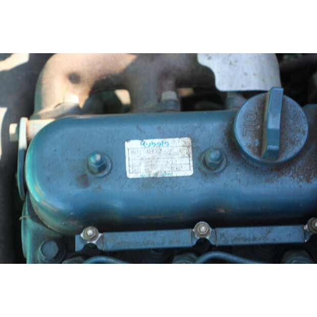 2000 KUBOTA K-008-49242809