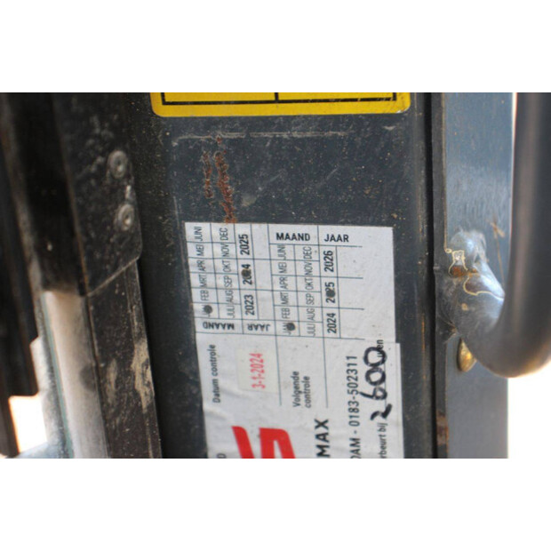 2014 Gehl 3840-49242838