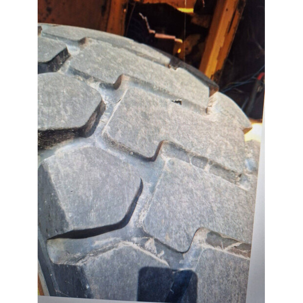 Volvo L120-49242883