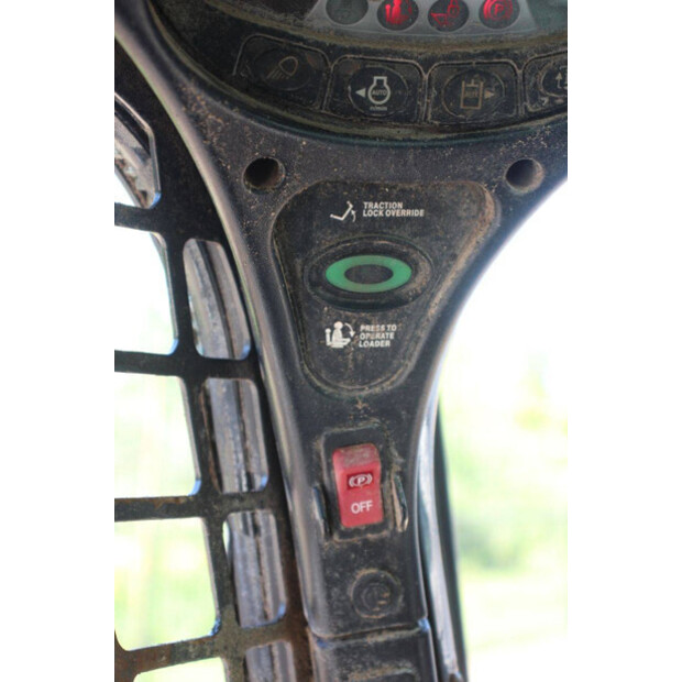 2017 BOBCAT S550-49242983