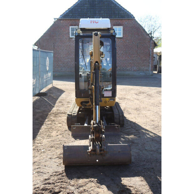 2013 Caterpillar 301-7D-49243067