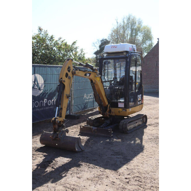 2013 Caterpillar 301-7D-49243068