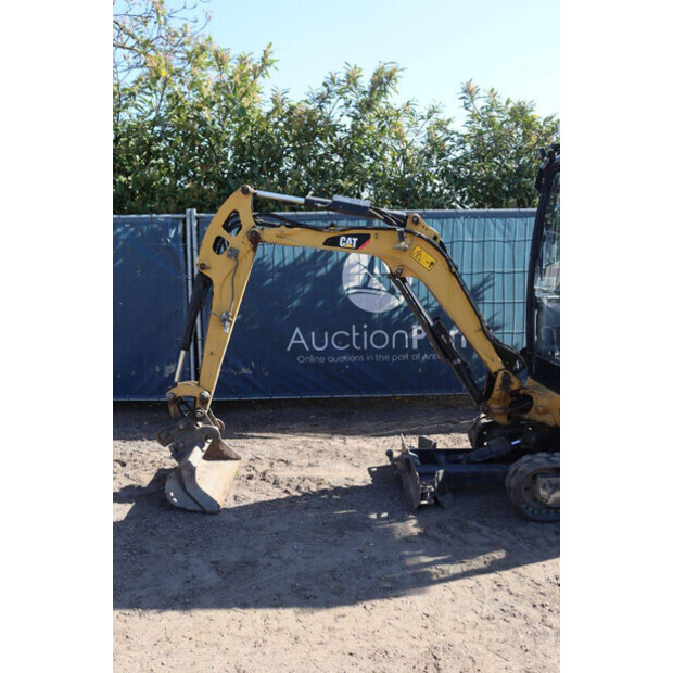 2013 Caterpillar 301-7D-49243069