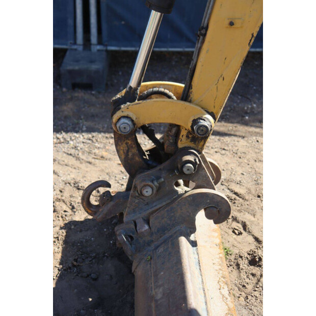 2013 Caterpillar 301-7D-49243073