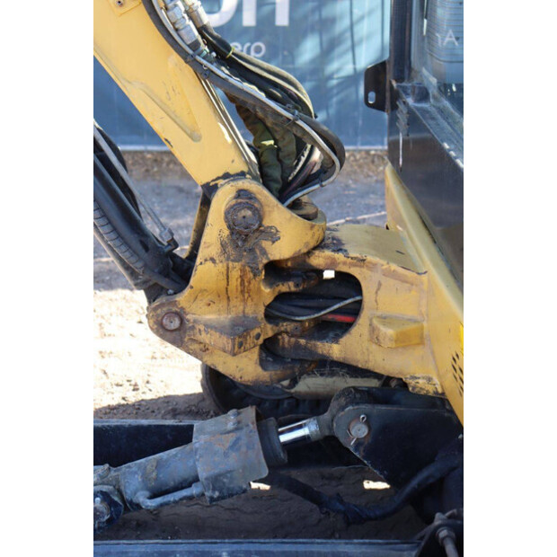 2013 Caterpillar 301-7D-49243077