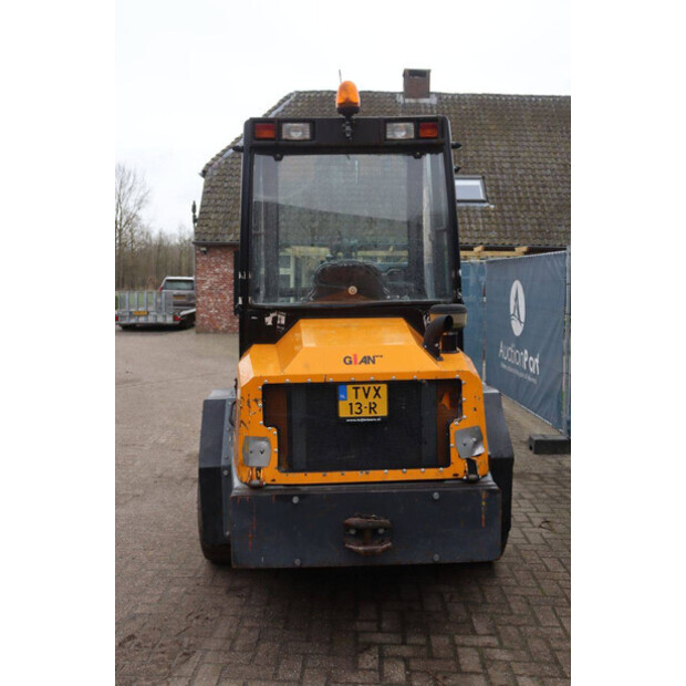 2012 GiANT V881T-49243261