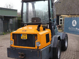 2012-giant-v881t-1491399-49243262