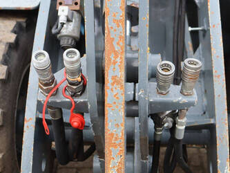 2012-giant-v881t-1491399-49243270