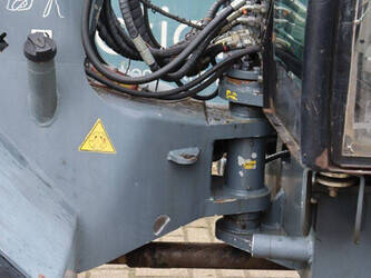 2012-giant-v881t-1491399-49243273