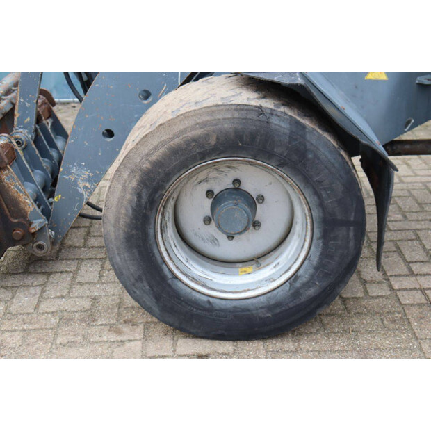 2012 GiANT V881T-49243274