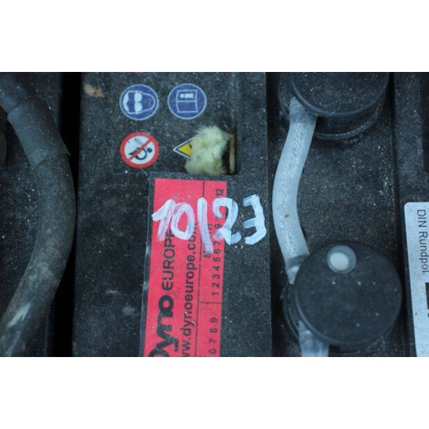 2013 PB PB S151-16 ES-49243645