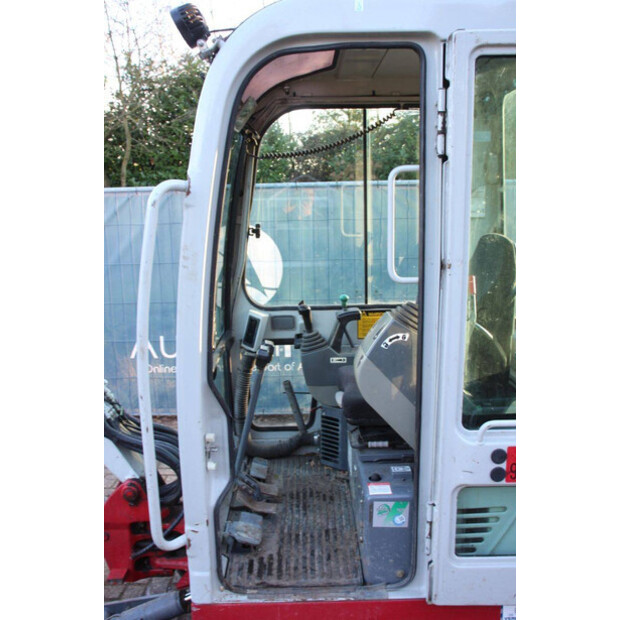 2011 TAKEUCHI TB016-49243687