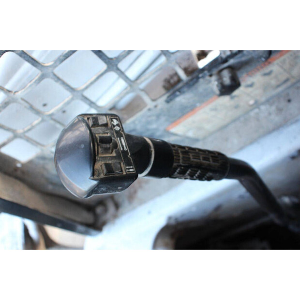 BOBCAT S130-49243715