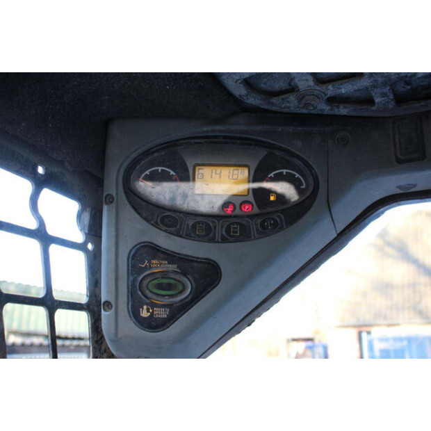 BOBCAT S130-49243717