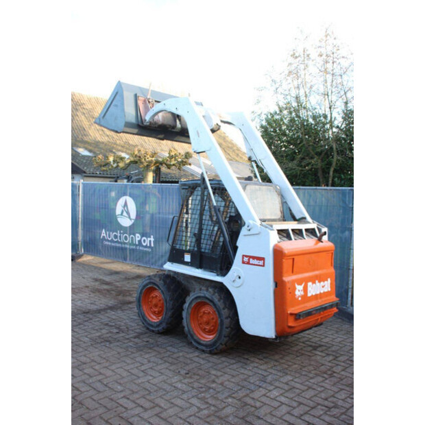 BOBCAT S130-49243720