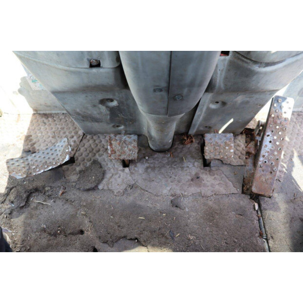 1998 Ahlmann AZ 85-49243833