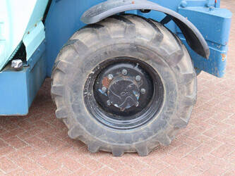 2005-dieci-170-49243855